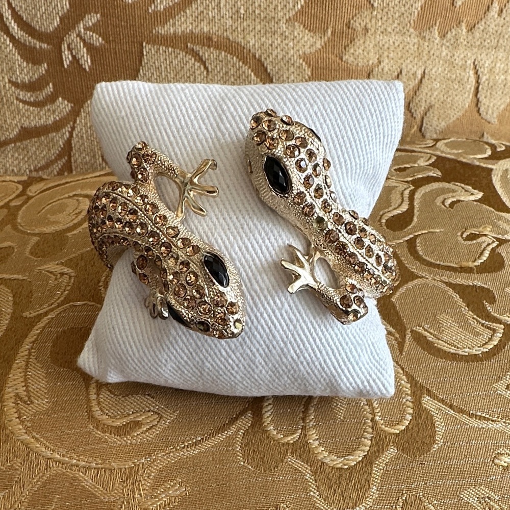 Gold Lizard Bracelet with Black Accents